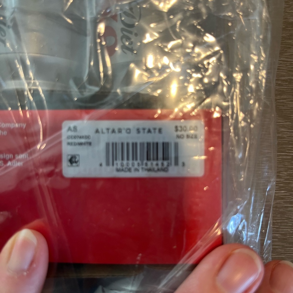 Altar'd State Red & White Accessory Packaging - Picture 2 of 3